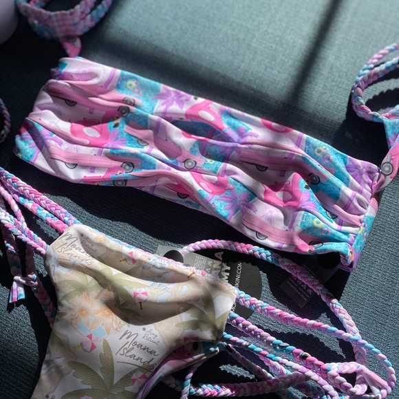 SOLD - bikini top from Australia brand Moana Bikini. NWT - Picture 5 of 5